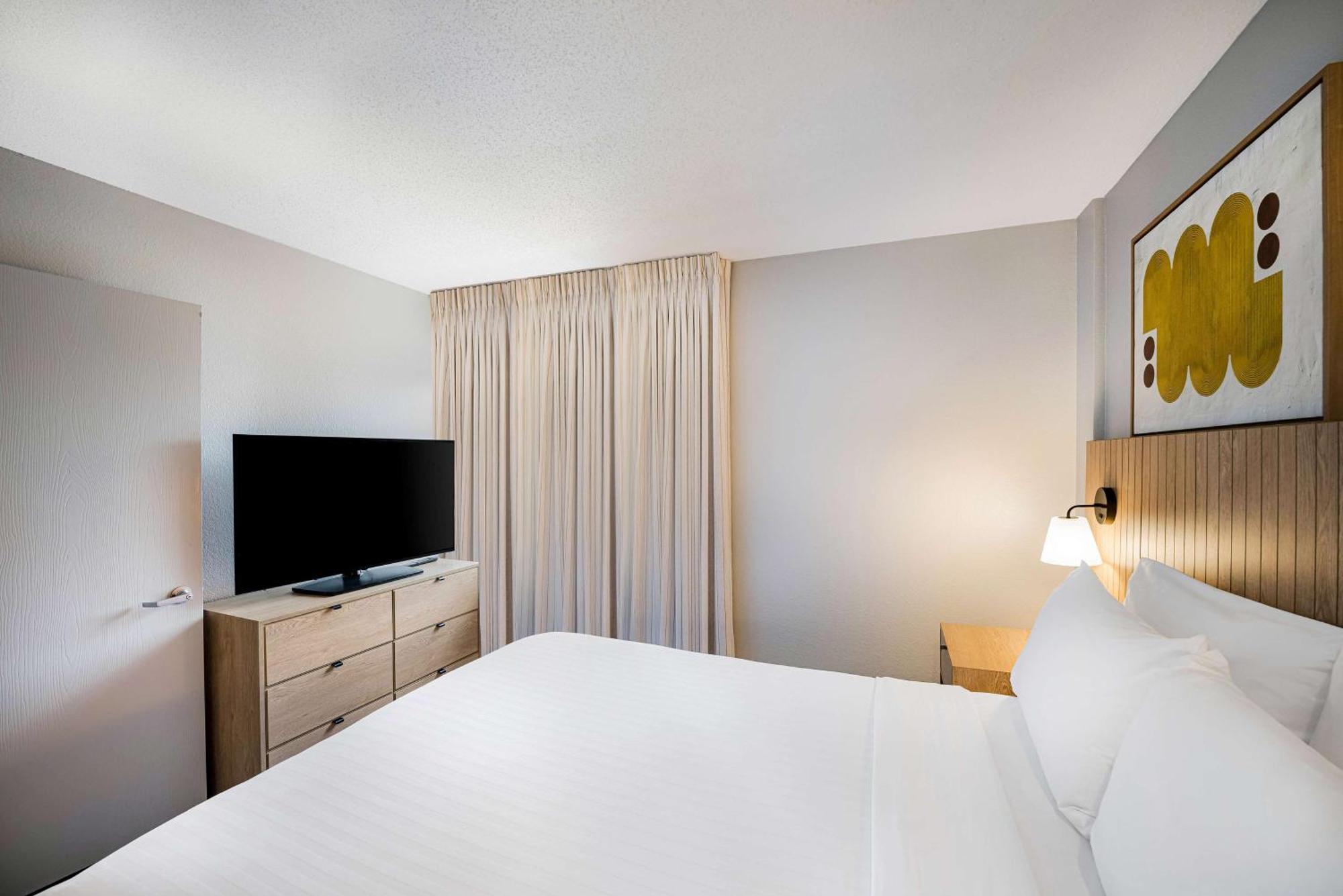 Sonesta Simply Suites Jersey City - Newly Renovated Exterior photo